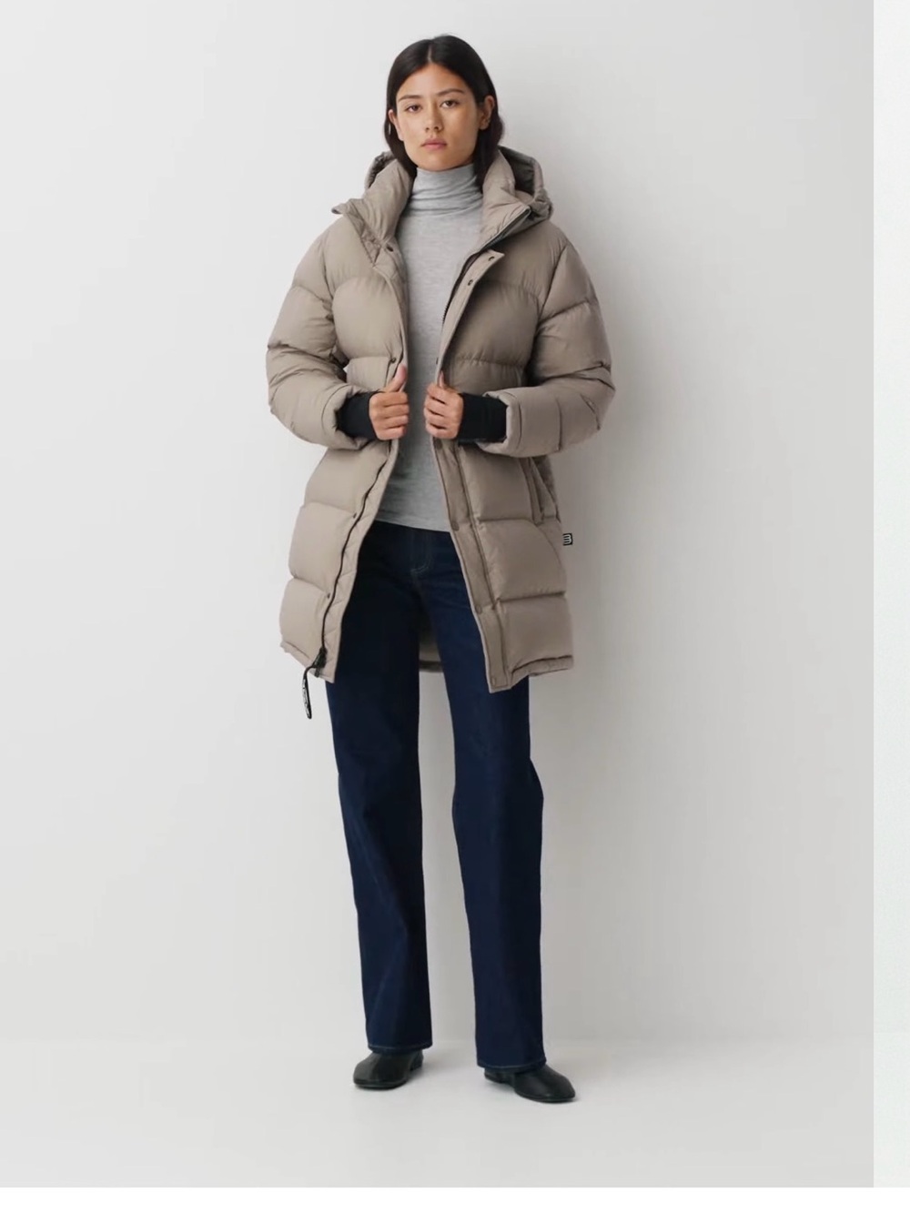 Aritzia Super Puff Mid CliMATTE in Modern Taupe